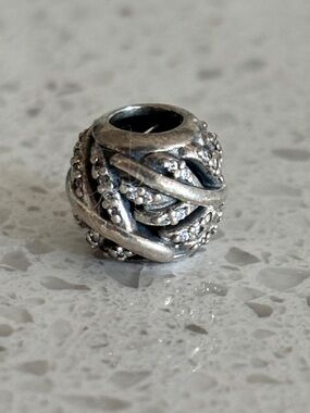 Pandora Silver Light As A Feather Charm